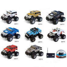 1pcs MINI RC Car 2207 Can Be Charged 1:58 Off-road Vehicle for Children RC Car High Speed Car LED Light Vehicles Gift Toy