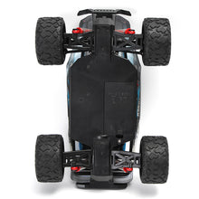 HS 18311/18312 1/18 35km/h 2.4G 4CH 4WD High Speed Climber Crawler RC Car Toys Two Battery
