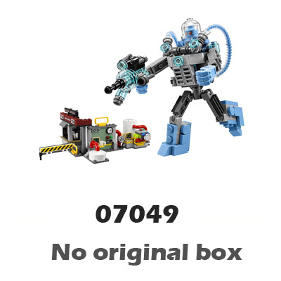 222pcs Super Heroes Batman Movie Mr. Freeze Ice Attack 10628 DIY Figure Building Blocks Assemble Toys Compatible with LegoING