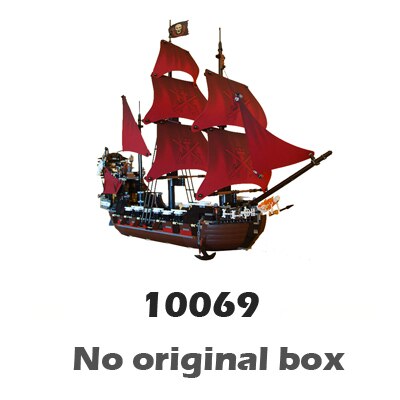 1151pcs Battle Ship Pirates of the Caribbean Queen Anne's Revenge 16009 Model Building Blocks Boys Bricks Compatible With lego