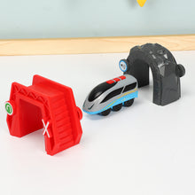 Remote Control RC Electric Small Train Toys Set Connected with Wooden Railway Track Interesting Present for Children