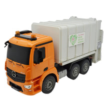 Double E E560-003 1/20 2.4G 8CH RC Car EP Cleaning Garbage Truck with LED Light RTR Model