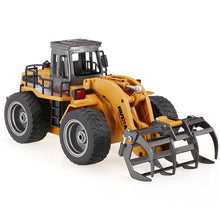 HuiNa Toys 1590 1/18 2.4Ghz 6CH Timber Grab Engineering Vehicles Alloy Engineering Series RC Car 