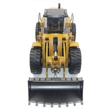 HuiNa Toys 583 6 Channel 1/18 RC Metal Bulldozer Charging RC Car Metal Edition
