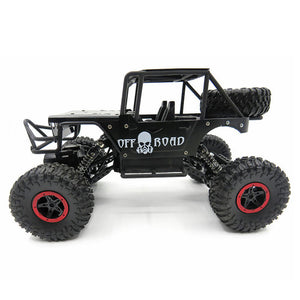 1/18 4WD 2.4G RC Cars Alloy Speed RC Car Toys With LED Head Light 3 Motors