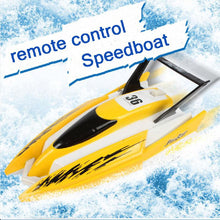 4-channel RC Boat Plastic Electric Remote Control Speedboat Double Motor Remote Control Speed Boat Children Birthday Toy Gift