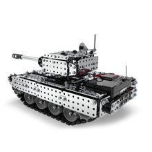 952PCS 2.4G RC Military Tank DIY Assembly set Stainless Steel Remote Control Model Toy for Kids Built-in 3.7V 300MAh battery