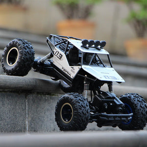 1:16 4WD RC Cars Alloy Speed 2.4G Radio Control RC Cars Toys Buggy 2017 High speed Trucks Off-Road Trucks Toys for Children Gift
