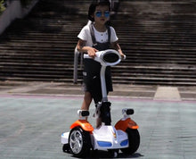 Fashion Children' Remote Control Car Balance Motor Van Ride on Electric Toys Kids RC Ride on Car Five Wheels Bumper Scooter Car