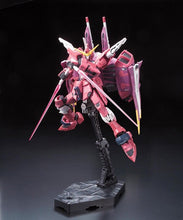 Japaness Bandai Original Gundam HG 1/144 Freedom Destroy SEED Model ZGMF-X10A Justice Armor Unchained Mobile Suit Kids Toys