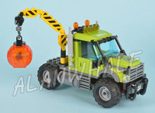 889pcs City Volcano Exploration Mobile Base Mountain Geological Survey 02005 Figure Building Blocks Toys Compatible With LegoING