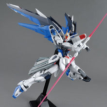 Japaness Bandai Original MG 1/100 Gundam Model ZGMF-X10A Freedom 2.0 Destroy Armor Unchained Mobile Suit Kids Toys BANDAI