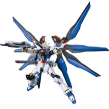 Japaness Bandai Original Gundam HG 1/144 Model ZGMF-X10A Strike Freedom Destroy Armor Unchained Mobile Suit Kids Toys