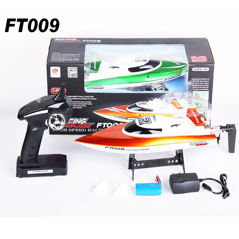 High Speed Racing RC Boat FT009 2.4G 4CH Radio Control Boat With Rectifying Function Water cooling and self-righting RC Boats