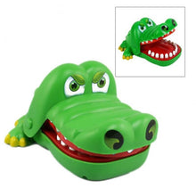 New Creative Trick Toys Prank Funny Alligator Crocodile Biting Finger Family game toys Novelty Gag Toys Parent child interaction