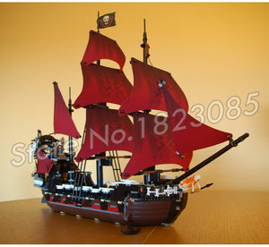 1151pcs Battle Ship Pirates of the Caribbean Queen Anne's Revenge 16009 Model Building Blocks Toys Bricks Compatible With lego