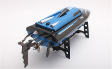 High Speed RC Boat H100 2.4GHz 4 Channel 30km/h Racing Remote Control Boat with LCD Screen
