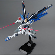 Anime Gaogao Model 1/144 Mobile Suit Strike freedom gundam model assembled Robot action figure gift toys for children