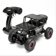 1/18 4WD 2.4G RC Cars Alloy Speed RC Car Toys With LED Head Light 3 Motors