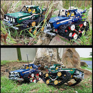13025/26 2.4G Suspension Vehicle Building Block Kits Tracked RC Car DIY Bricks Toys 626Pcs