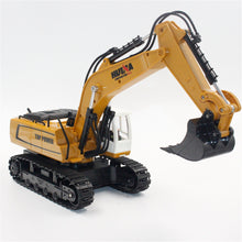 HuiNa Toys 1331 1/16 2.4G 9CH Electric Rc Excavator Engineering Digging Truck Model